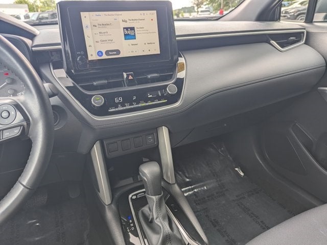 2025 Toyota Corolla Cross Hybrid SE