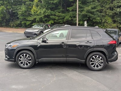2025 Toyota Corolla Cross Hybrid SE