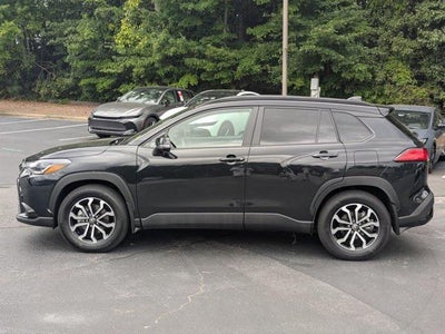 2025 Toyota Corolla Cross Hybrid SE