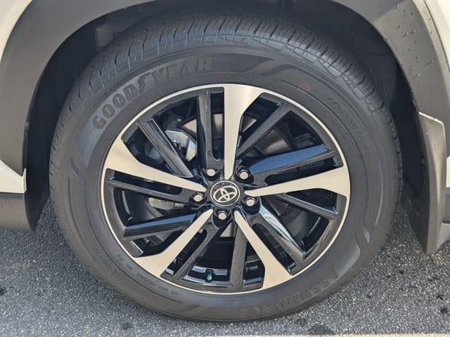 2025 Toyota Corolla Cross Hybrid XSE