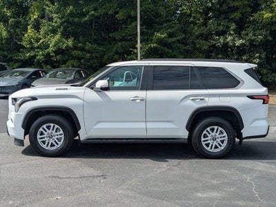 2025 Toyota Sequoia SR5
