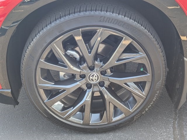 2025 Toyota Crown Signia Limited