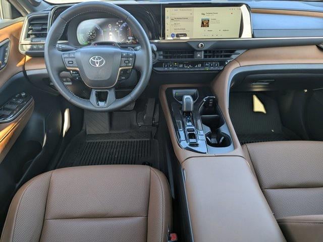 2025 Toyota Crown Signia Limited