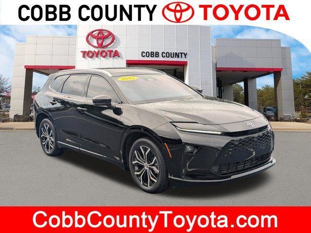 2025 Toyota Crown Signia XLE