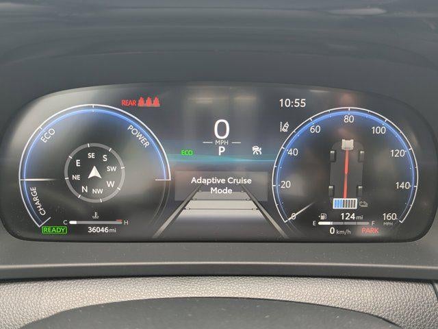 2025 Toyota Crown Signia XLE