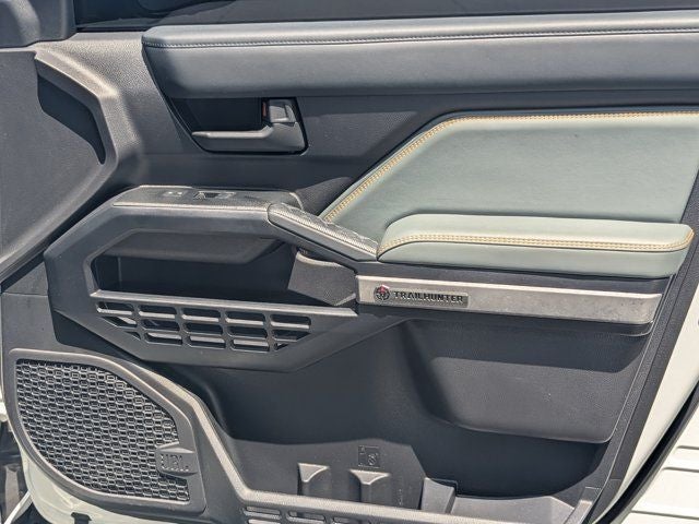 2025 Toyota 4Runner i-FORCE MAX Hybrid Trailhunter