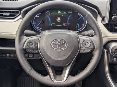 2025 Toyota RAV4 Hybrid XLE