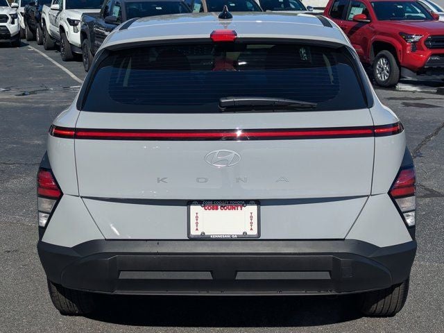 2026 Hyundai Kona SE