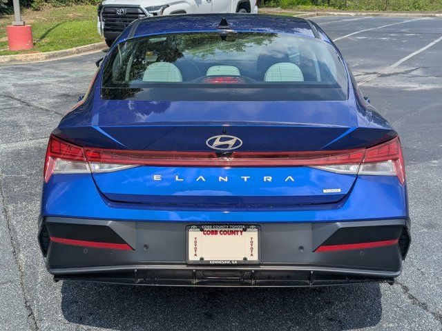 2024 Hyundai Elantra Hybrid Limited