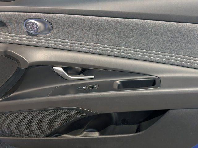2024 Hyundai Elantra Hybrid Limited