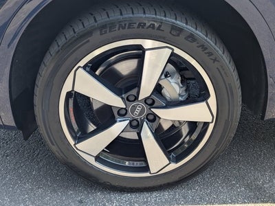 2022 Audi Q5 45 S line Prestige quattro