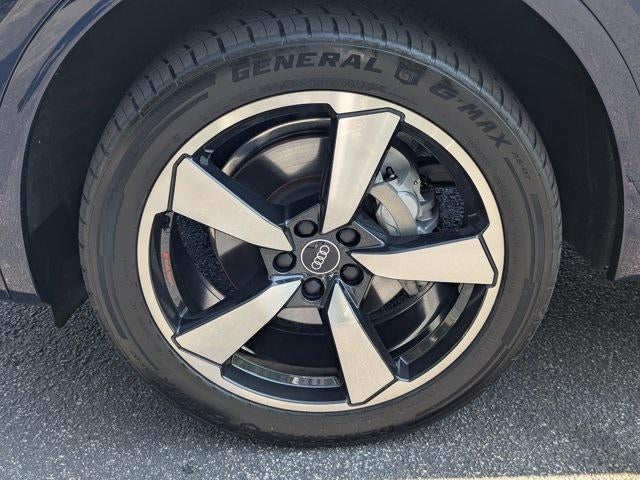 2022 Audi Q5 45 S line Prestige quattro