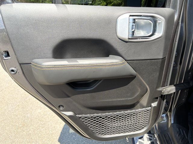 2025 Jeep Gladiator High Tide