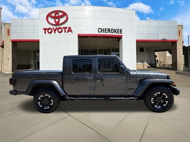 2025 Jeep Gladiator High Tide