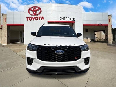 2025 Ford Explorer ST