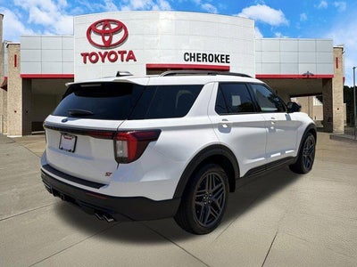 2025 Ford Explorer ST