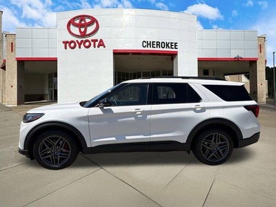 2025 Ford Explorer ST