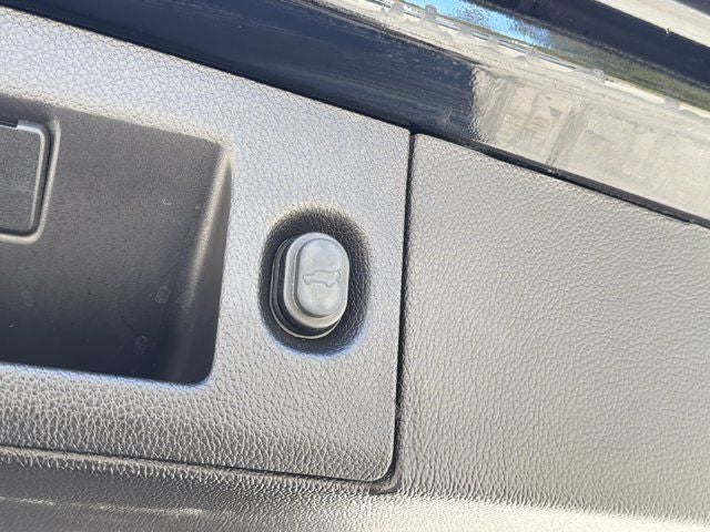 2020 GMC Yukon XL SLT Standard Edition