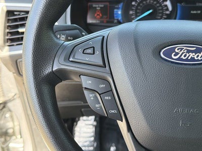 2022 Ford Edge SE