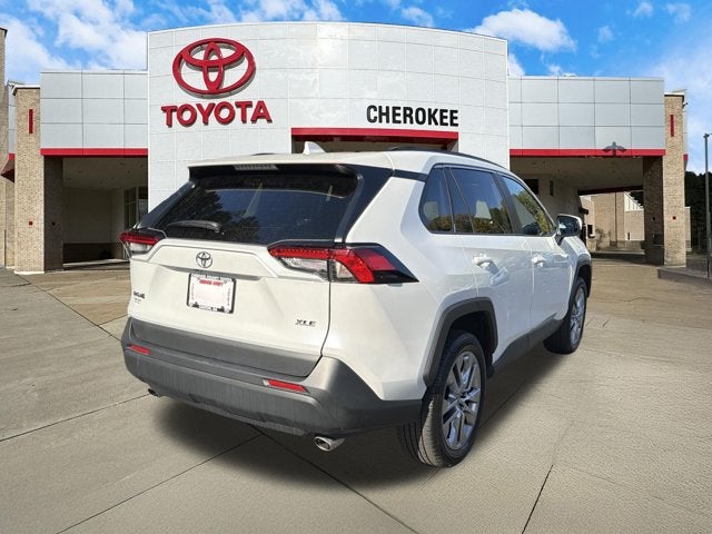 2025 Toyota RAV4 XLE Premium