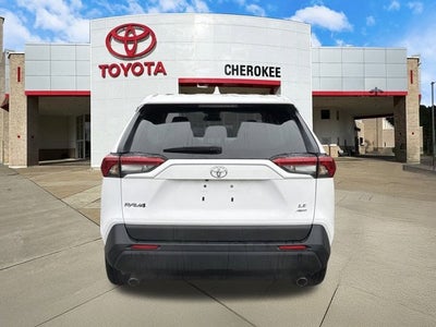 2024 Toyota RAV4 LE