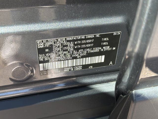 2024 Toyota RAV4 LE