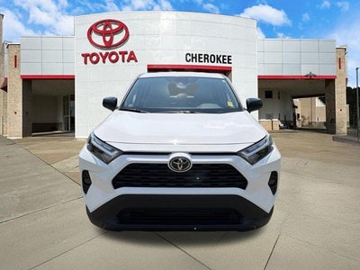 2025 Toyota RAV4 LE