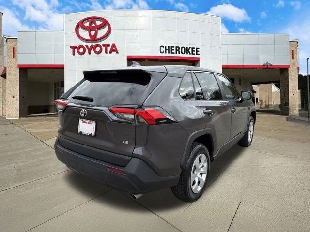 2024 Toyota RAV4 LE