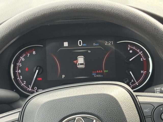 2025 Toyota RAV4 XLE