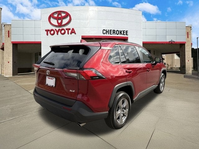 2025 Toyota RAV4 XLE