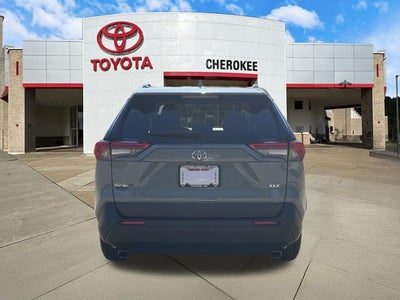 2023 Toyota RAV4 XLE