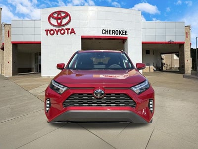 2025 Toyota RAV4 XLE