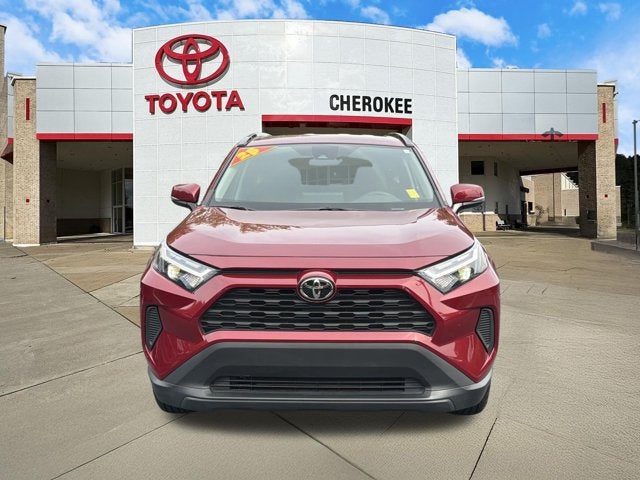 2025 Toyota RAV4 XLE