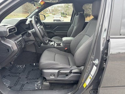 2025 Toyota Tacoma SR5