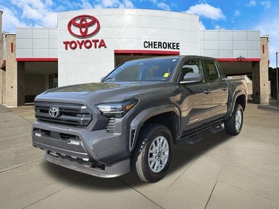 2025 Toyota Tacoma SR5