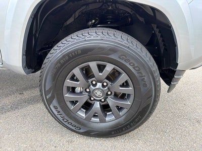 2023 Toyota Tacoma SR5 V6