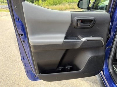 2022 Toyota Tacoma SR5 V6
