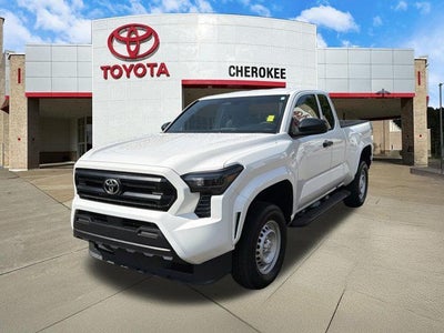 2025 Toyota Tacoma SR