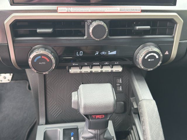 2025 Toyota Tacoma Hybrid TRD Sport