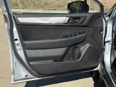 2018 Subaru Outback 2.5i