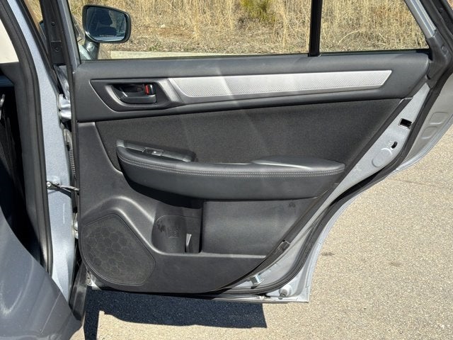 2018 Subaru Outback 2.5i