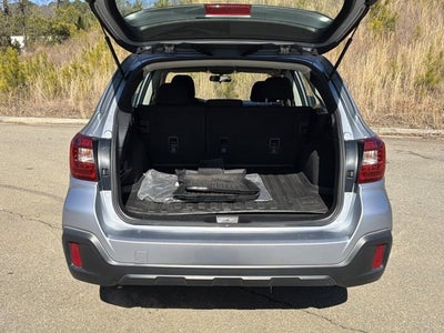 2018 Subaru Outback 2.5i