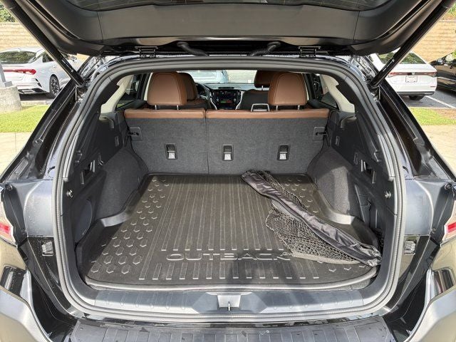 2025 Subaru Outback Touring XT