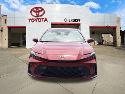 2025 Toyota Camry SE