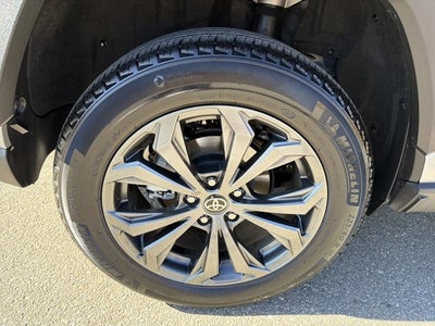 2024 Toyota RAV4 Hybrid XLE Premium