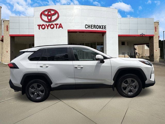 2025 Toyota RAV4 Hybrid XLE