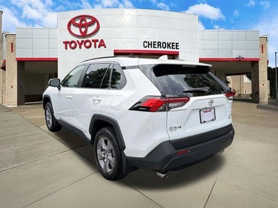 2025 Toyota RAV4 Hybrid XLE