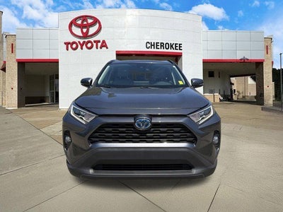 2021 Toyota RAV4 Hybrid XLE