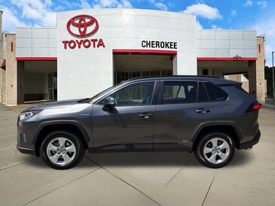 2021 Toyota RAV4 Hybrid XLE