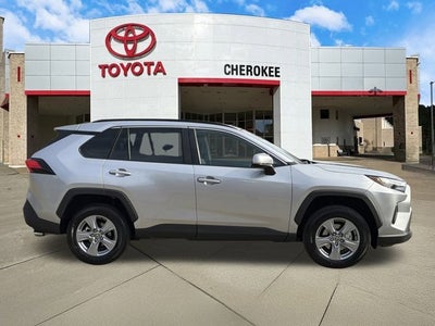 2023 Toyota RAV4 Hybrid XLE